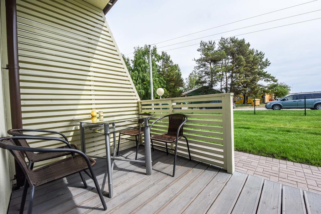 Apartamentai Trys Pusys Швентої Екстер'єр фото