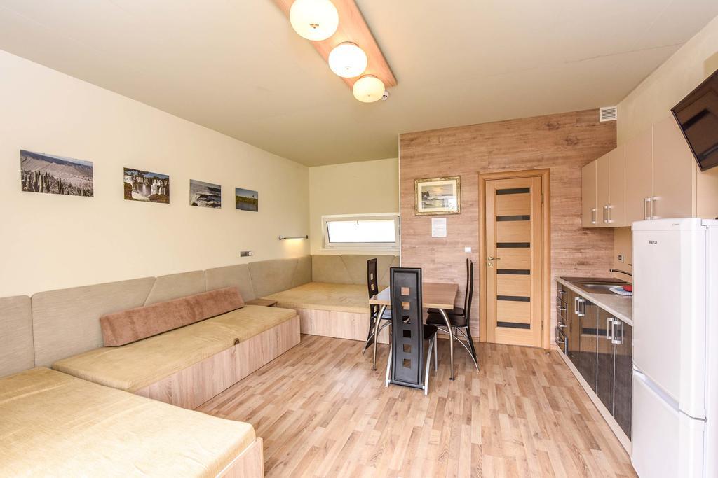 Apartamentai Trys Pusys Швентої Екстер'єр фото