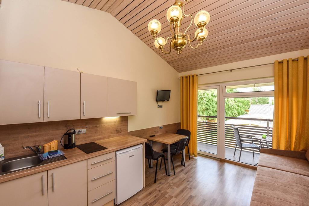 Apartamentai Trys Pusys Швентої Екстер'єр фото