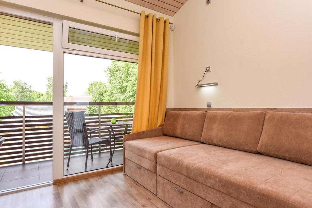 Apartamentai Trys Pusys Швентої Екстер'єр фото